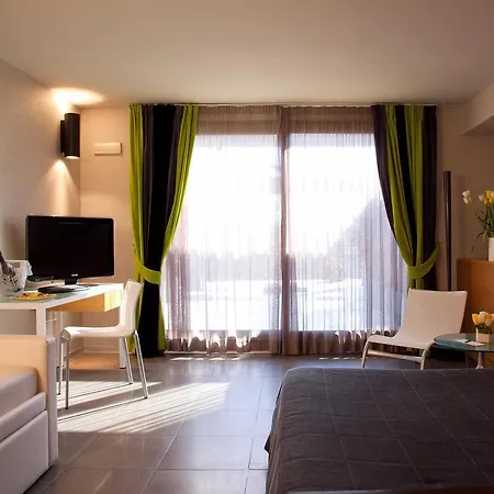 Hotel Zone Roma