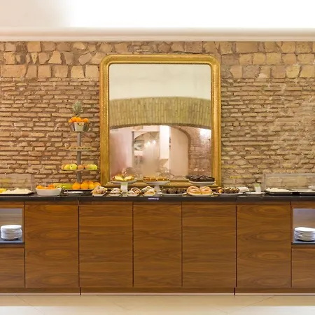 Della Torre Argentina Hotel 3*
