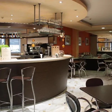 Ih La Mela Hotel