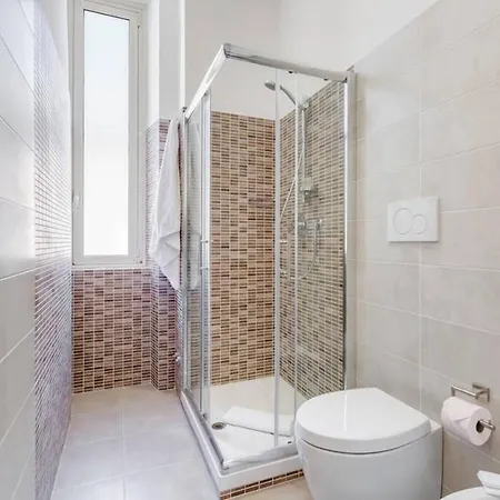 Apartment Bright And Modern 2 Bed Flat In Prati *
