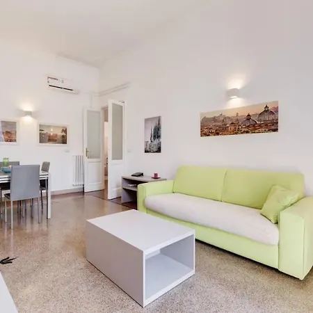 Apartment Bright And Modern 2 Bed Flat In Prati Rome