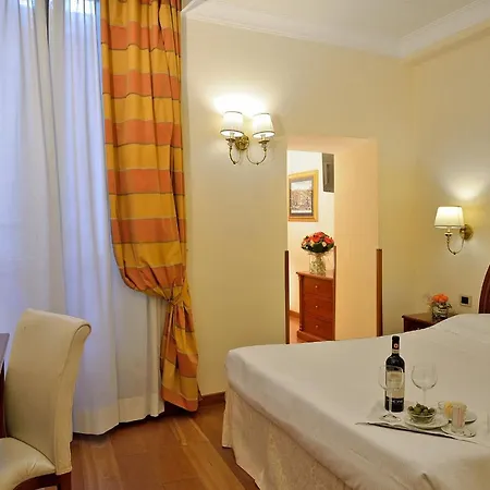 Homs 4*