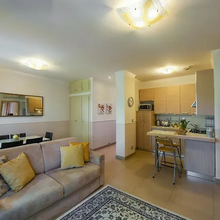 Residenzia Via Galvani Rome