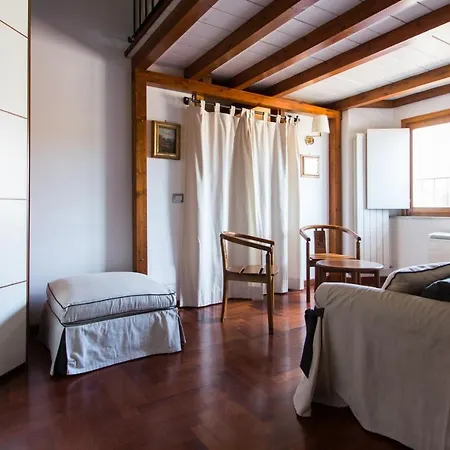 Apartment Altieri Loft Pantheon