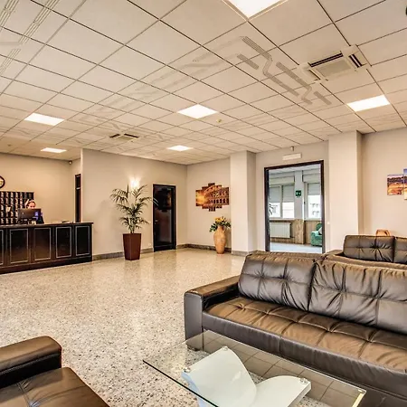 Hotel Domus Urbis 2*