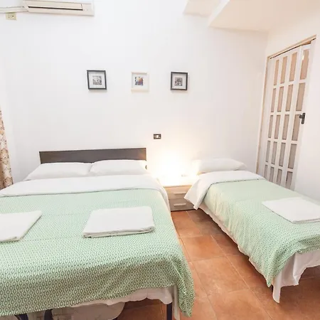 Bed & Breakfast Lemei House