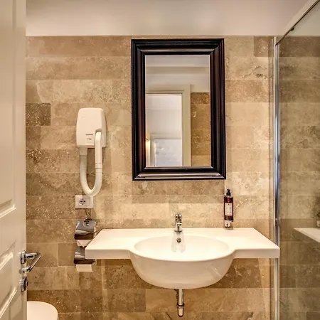 Domus Mea Hotel