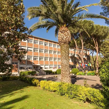 Domus Urbis Hotel 2*