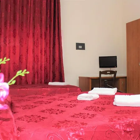 Eurorooms Hotel *