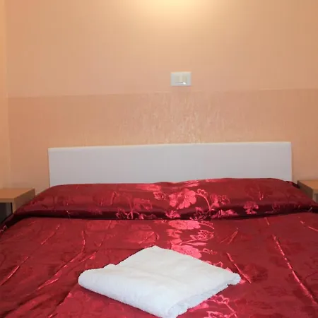 Eurorooms Hotel *