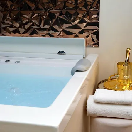 Spanish Hills Collection Luxury & Jacuzzi Guest house Rome