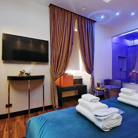 Guest house Spanish Hills Collection Luxury & Jacuzzi