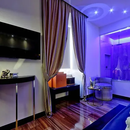 Guest house Spanish Hills Collection Luxury & Jacuzzi