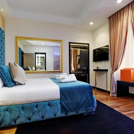 Spanish Hills Collection Luxury & Jacuzzi Guest house
