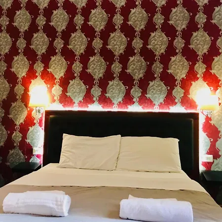 Holiday Guest house *