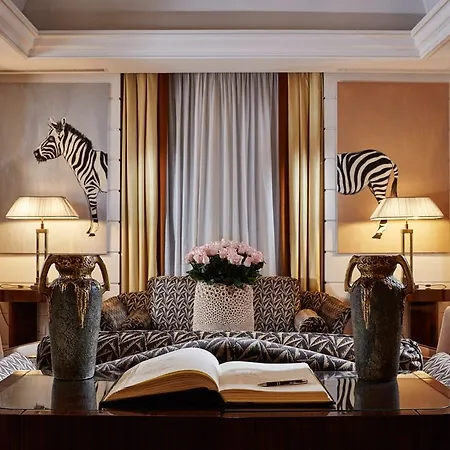 Hotel Lord Byron - Small Luxury Of The World