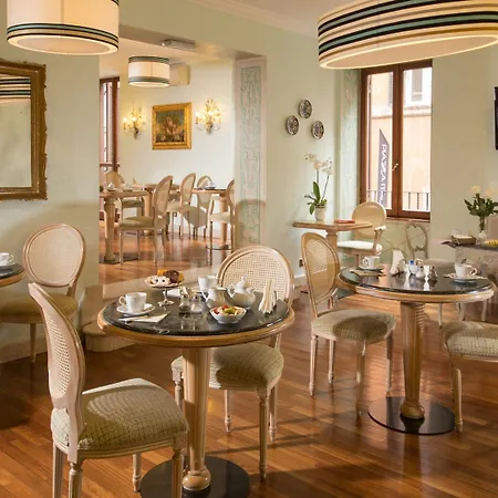 Hotel Mozart Roma