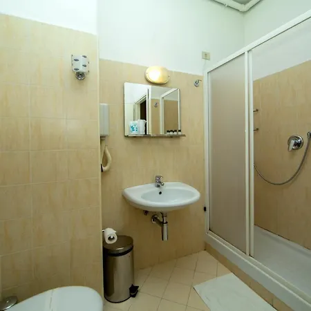 Casa Per Ferie Pio Viii Hotel *