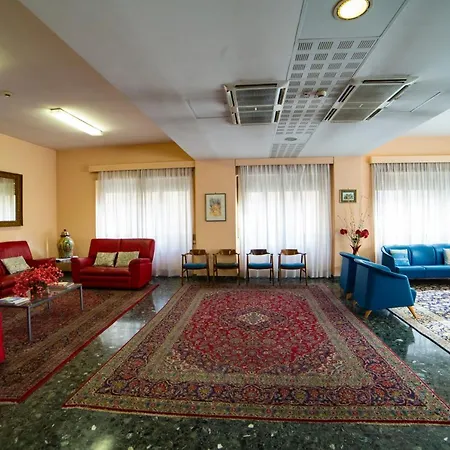 Casa Per Ferie Pio Viii Hotel *