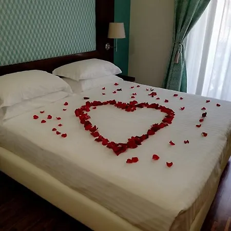 Merulana 3* Rome