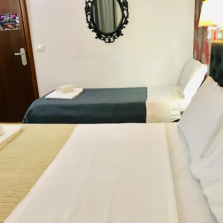Holiday Guest house *