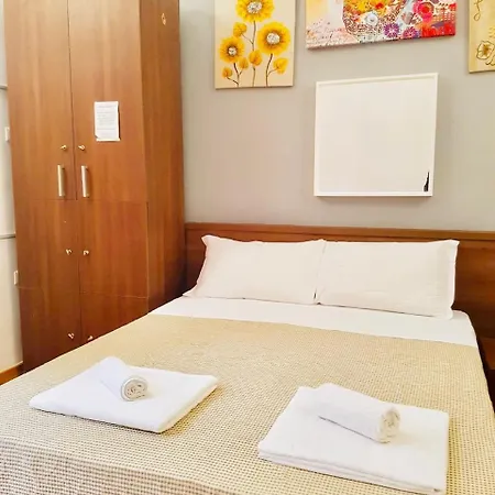 Holiday Guest house *