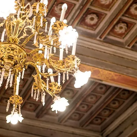 Palazzo Del Duca Piazza Navona 3*