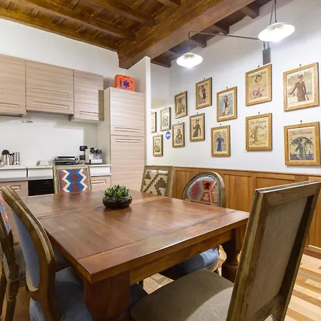 Hub Spagna Guest House Rome