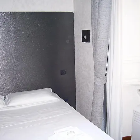 Vatican Vacation Hotel