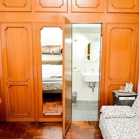 Lost In Trastevere Bed and breakfast 2*