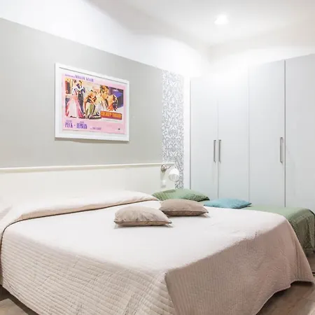 Cinema House Bed & Breakfast 3*