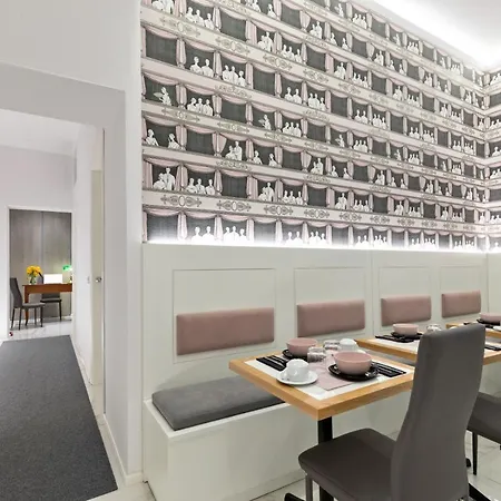 Cavour 2* Roma