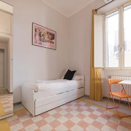 Casa Fellini - Charme Holidays Apartamento Roma