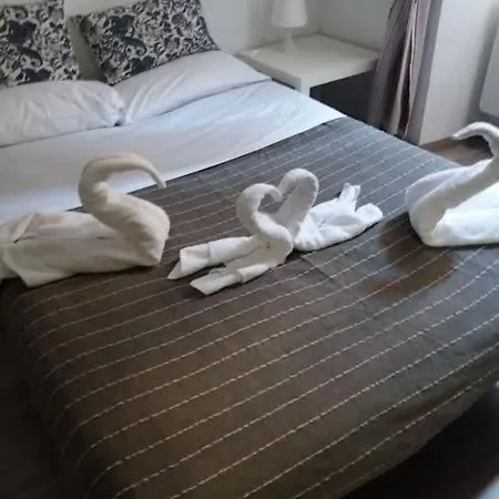 Tra I Musei Bed & Breakfast 3*