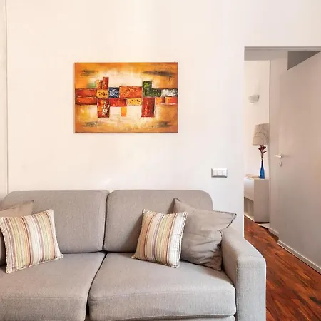 Living Rhome - Condotti רומא