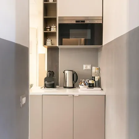 Living Rhome - Condotti *