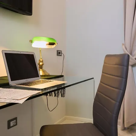 Cavour Guest house 2*