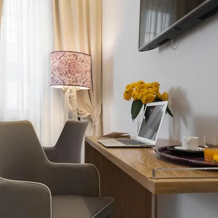 Cavour Guest house