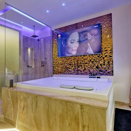 Spanish Hills Collection Luxury & Jacuzzi Guest house Rome