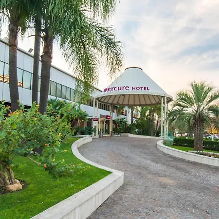 Mercure West Řím