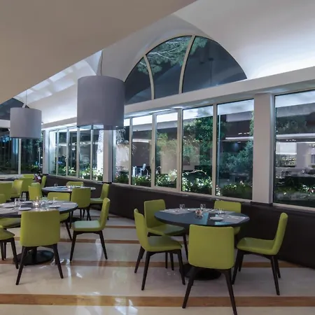Mercure West 4* Rome