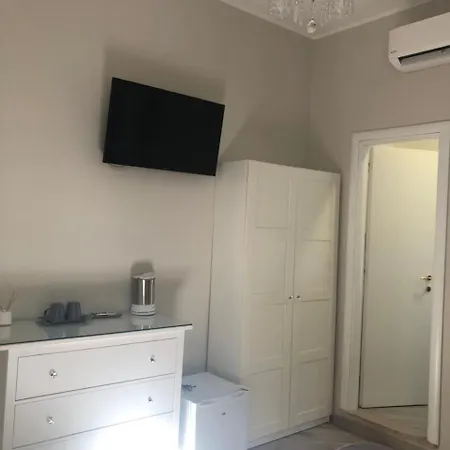 La Perla Del Vaticano Guest house