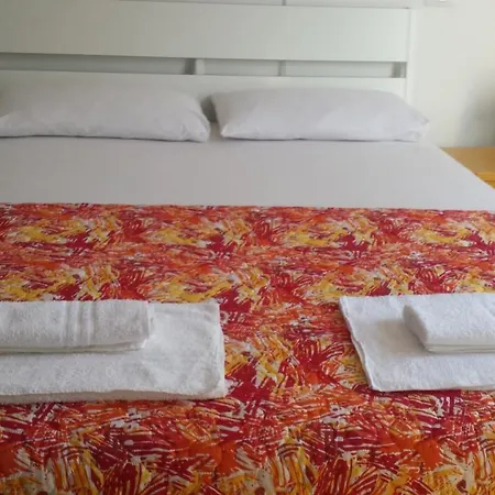 Casa Felice Homestay Rome