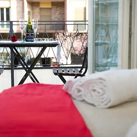 Gregory House Apartment
