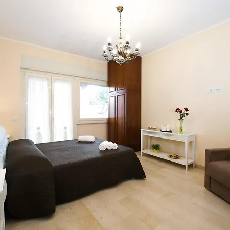 Gregory House Apartment Rome