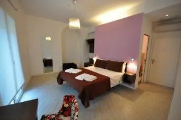 First Floor Řím