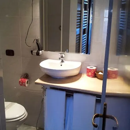 Hotel Octavia 3*