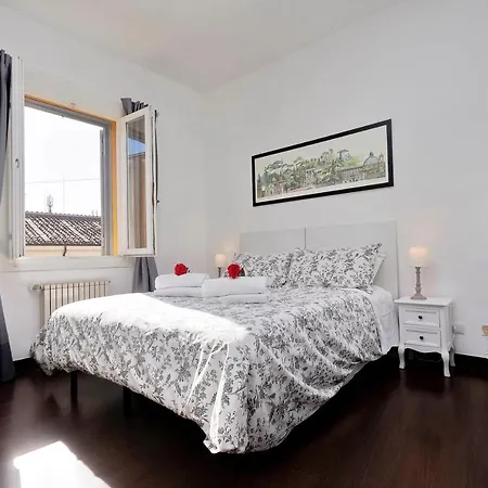 Lavatore Apartment Rome