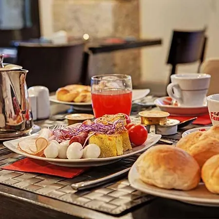 Dharma Luxury Hotel