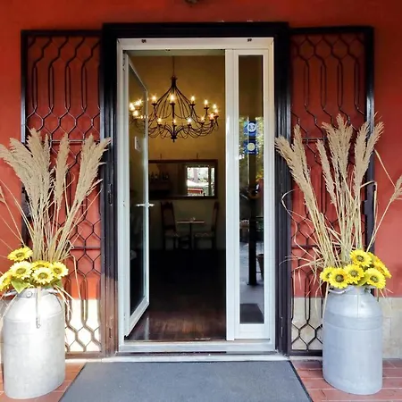 Bed & Breakfast Antico Platano 2*
